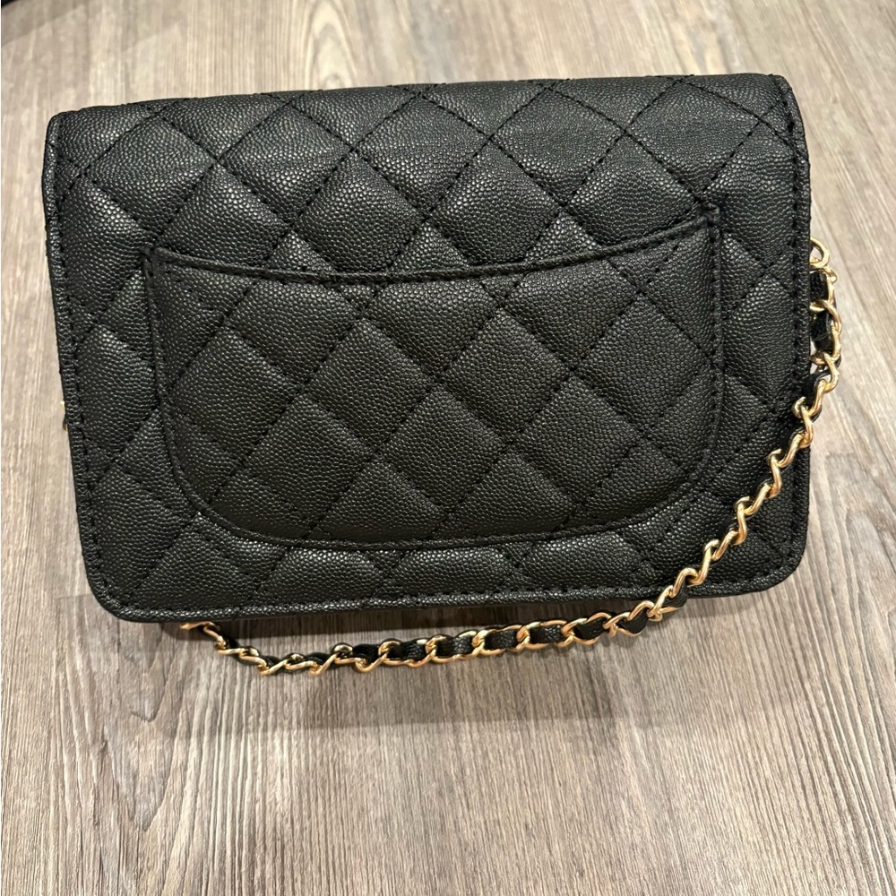 Chanel Beauty GWP Makeup Crossbody Bag - Picture 6 of 10